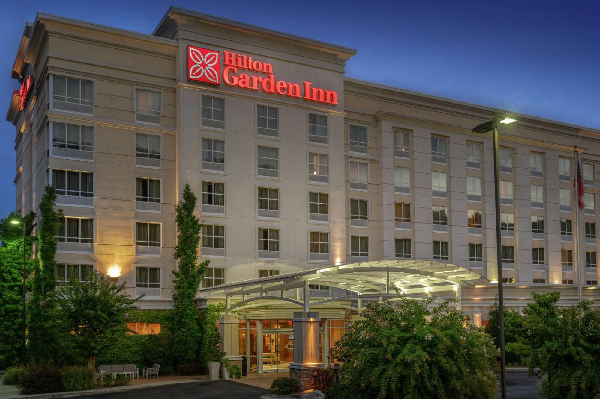 Hilton Garden Inn Долтон Экстерьер фото