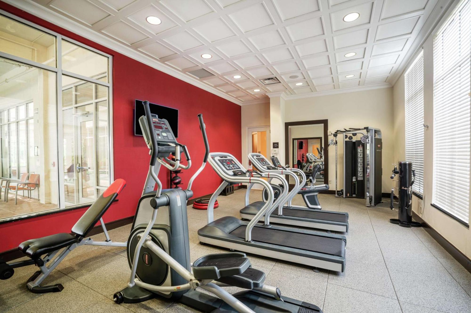 Hilton Garden Inn Долтон Экстерьер фото